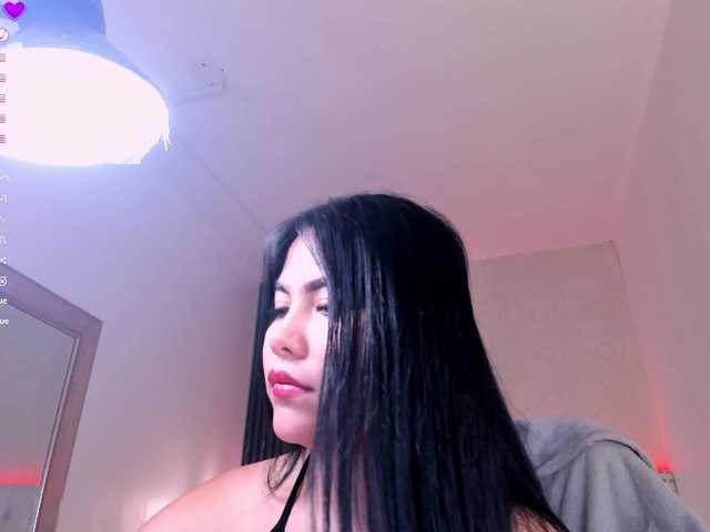 aliscollins's BongaCams show and profile