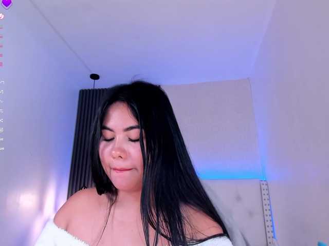 aliscollins's BongaCams show and profile