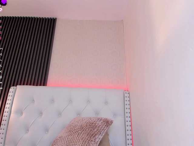 aliscollins's BongaCams show and profile