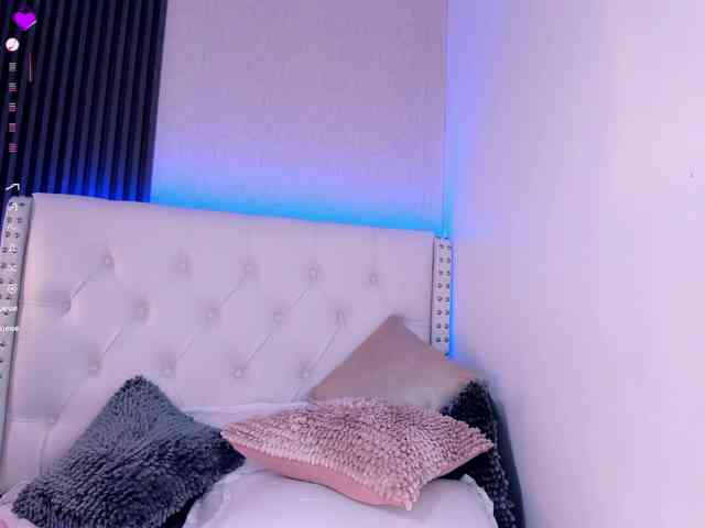 aliscollins aliscollins