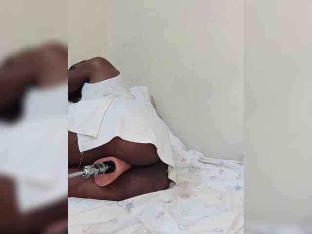 Rannyl Live Webcam on BongaCams