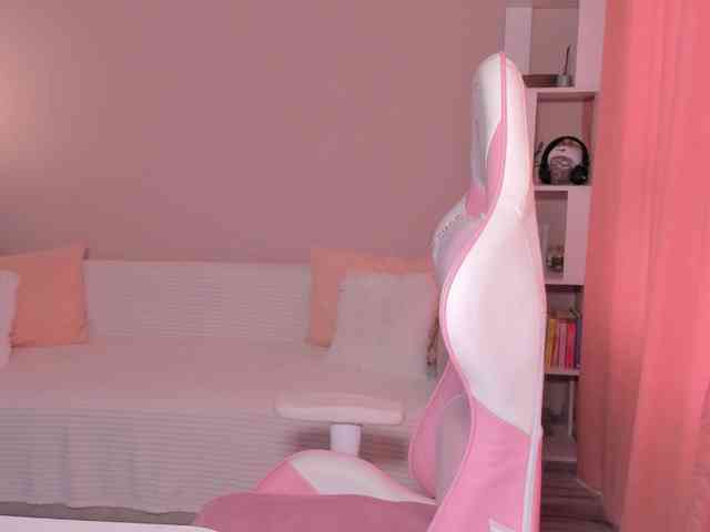 Elliebell webcam