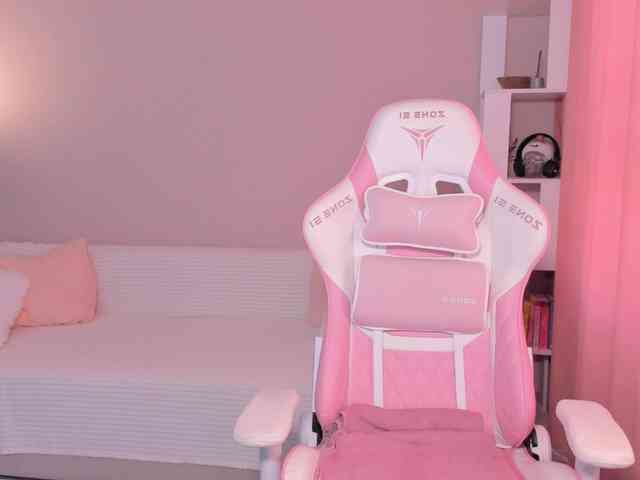 Elliebell webcam
