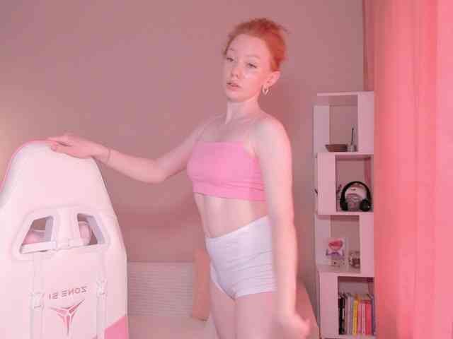 Elliebell webcam