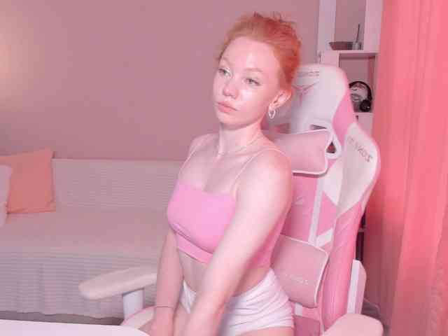 Elliebell webcam