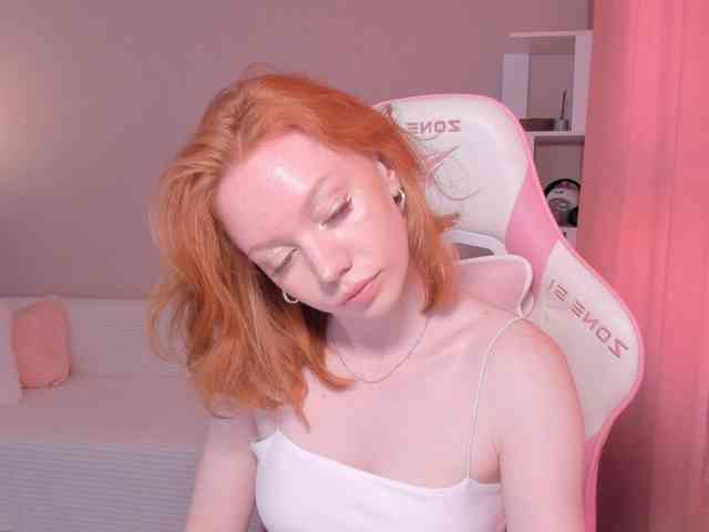 Elliebell webcam