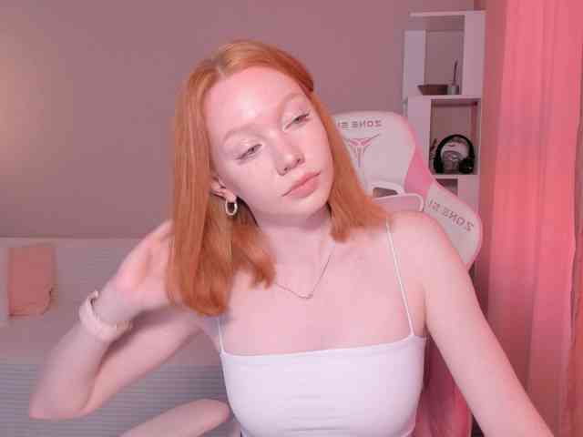 Elliebell webcam