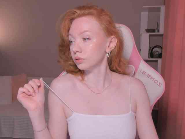 Elliebell webcam