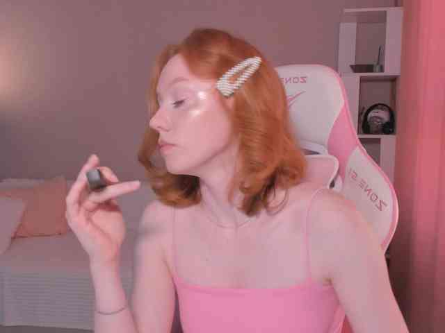 Elliebell webcam