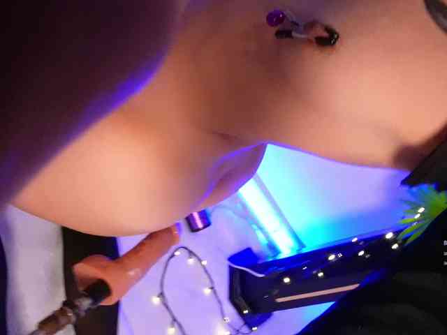 AnaWinnss webcam