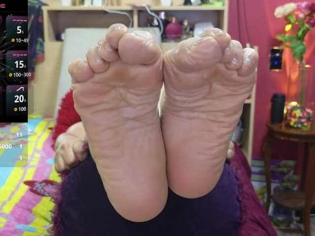 Kaily-jonness's BongaCams show and profile