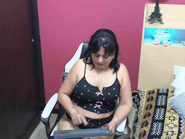 Kaily-jonness webcam