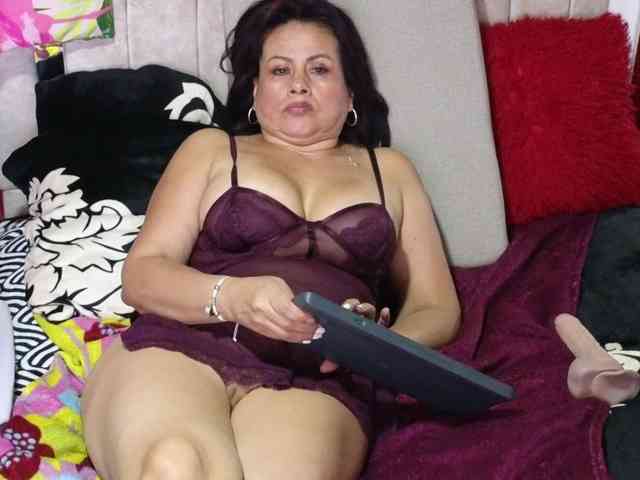 Kaily-jonness webcam