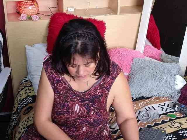 Kaily-jonness webcam