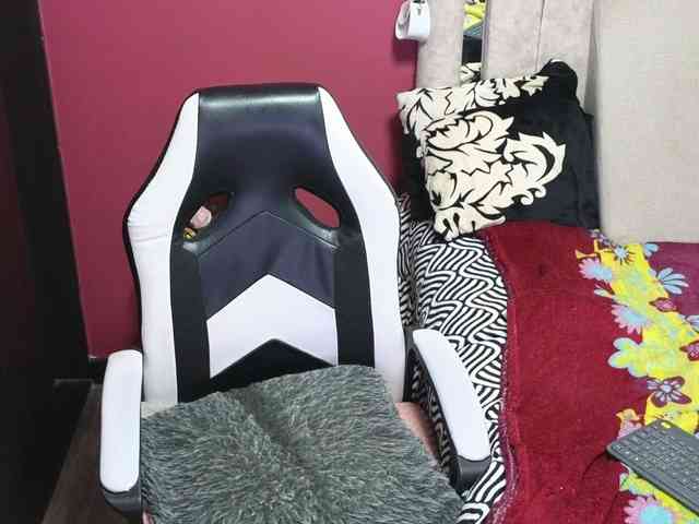 Kaily-jonness webcam