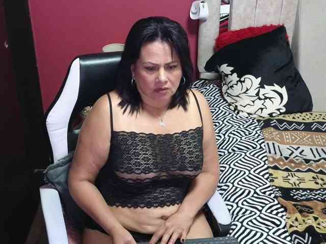 Kaily-jonness webcam
