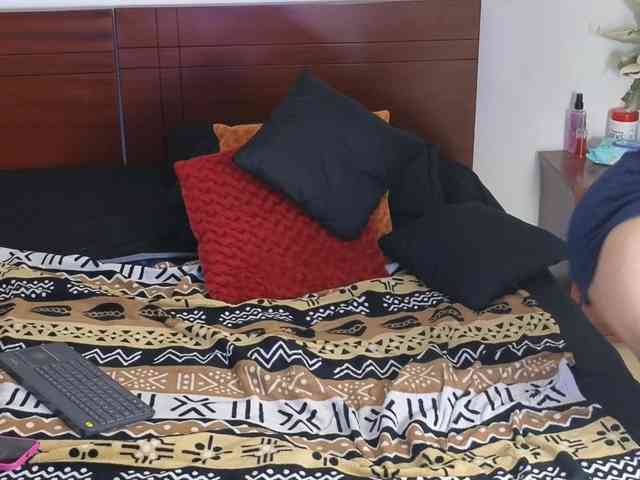 Kaily-jonness webcam