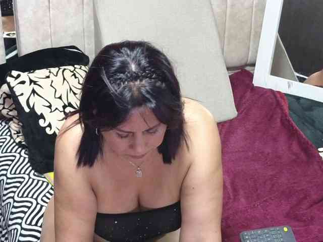 Kaily-jonness webcam