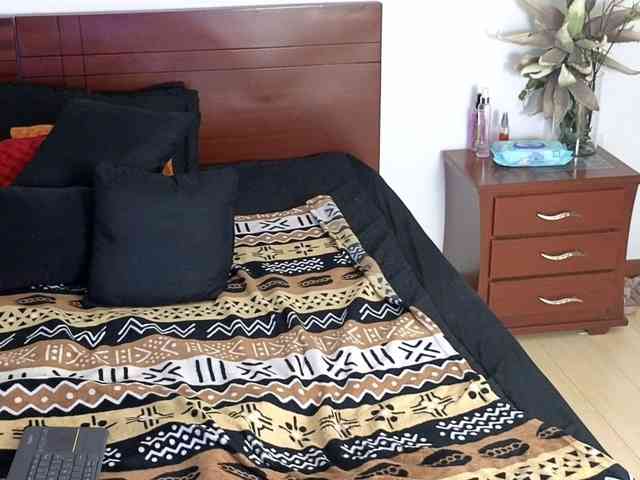 Kaily-jonness webcam