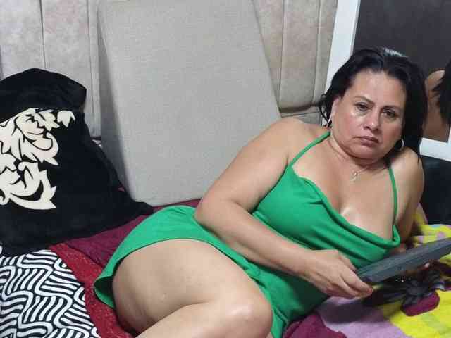 Kaily-jonness webcam