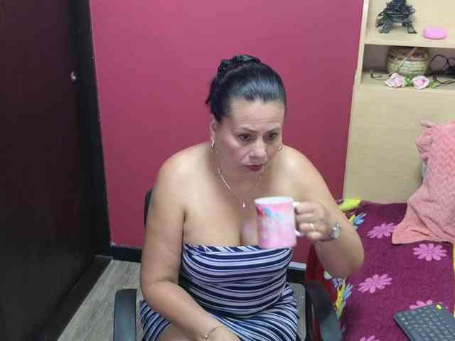 Kaily-jonness webcam