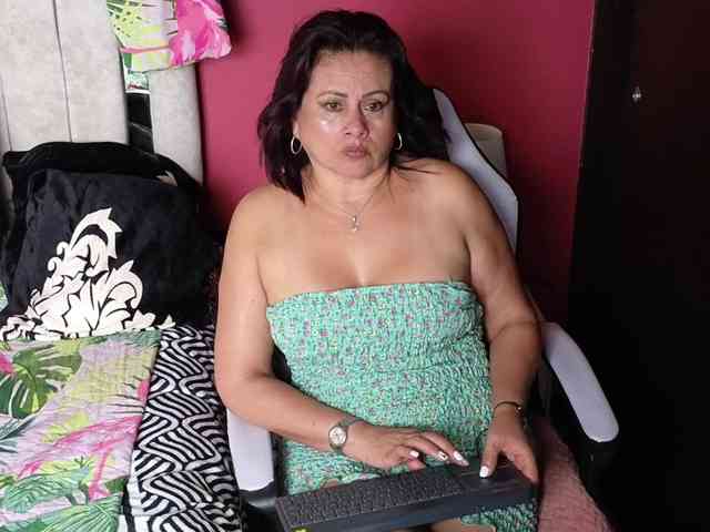 Kaily-jonness webcam