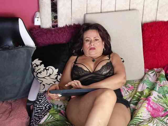 Kaily-jonness webcam