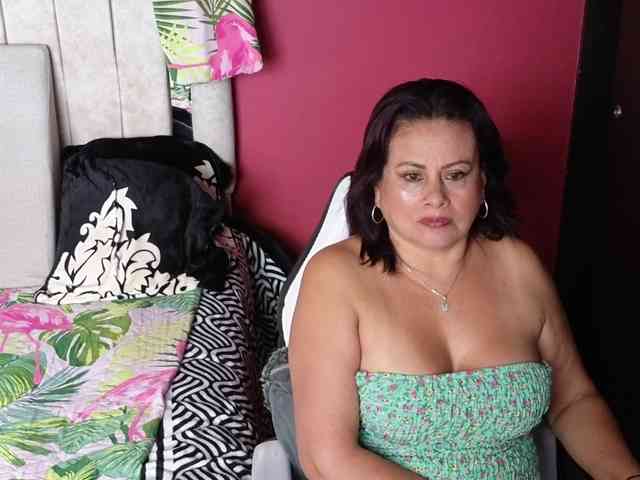 Kaily-jonness webcam
