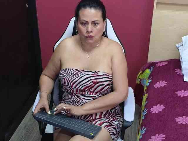Kaily-jonness webcam