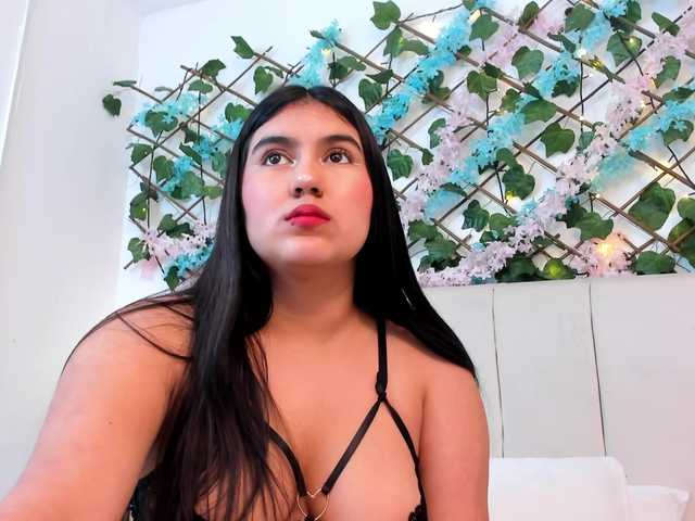  LexiiBloom chat room