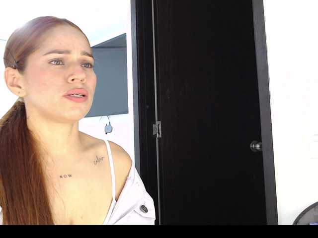Melanny-gil webcam bongacams model stream image