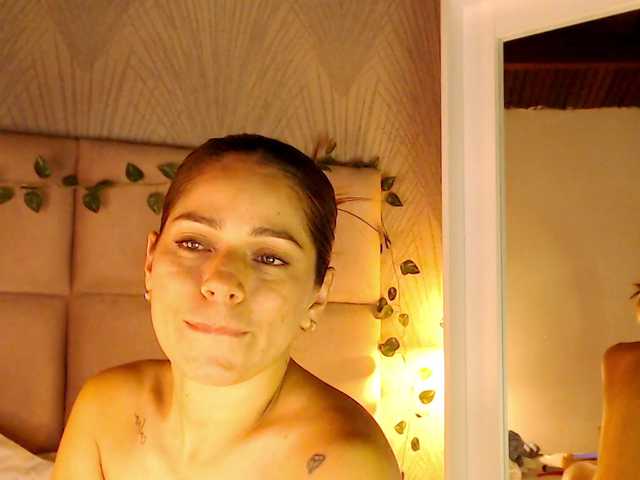 Melanny-gil from BongaCams