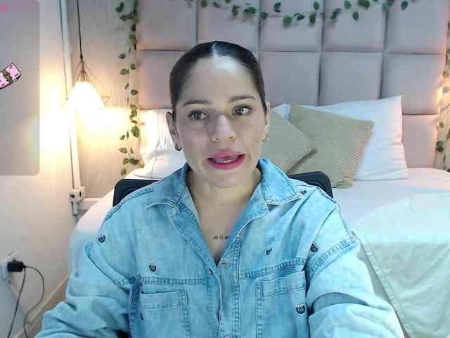 Melanny-gil webcam