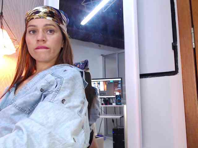 Melanny-gil webcam