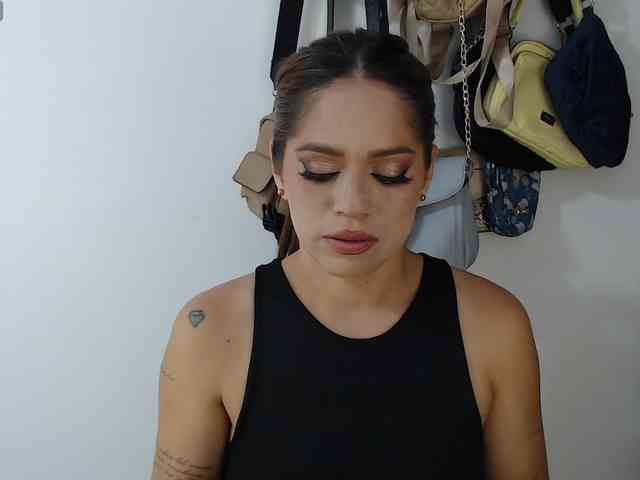 Melanny-gil webcam