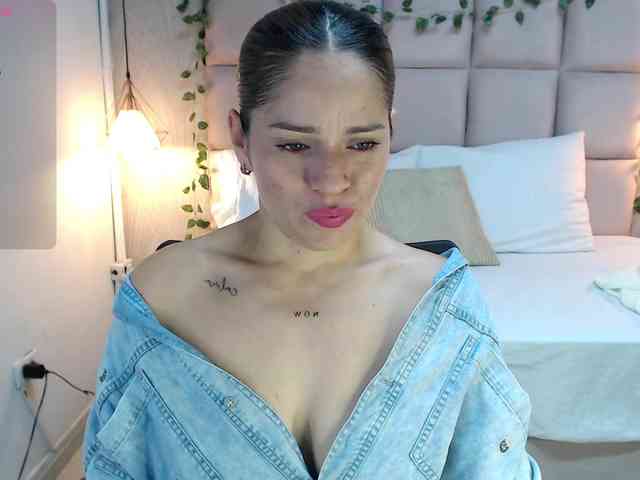 Melanny-gil webcam