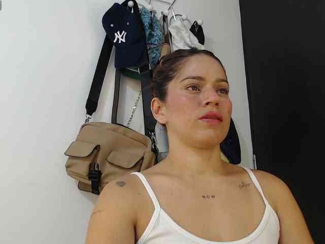Melanny-gil webcam