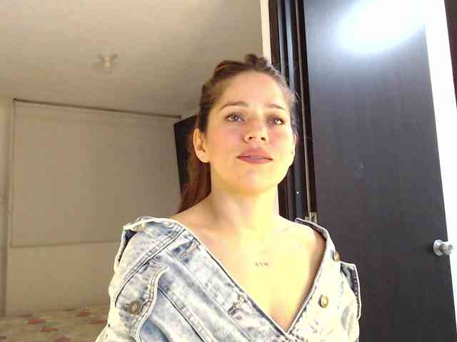 Melanny-gil Melanny-gil