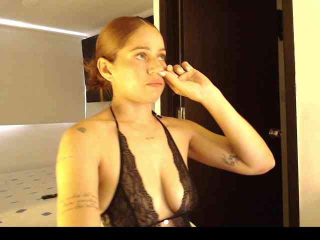 Melanny-gil webcam