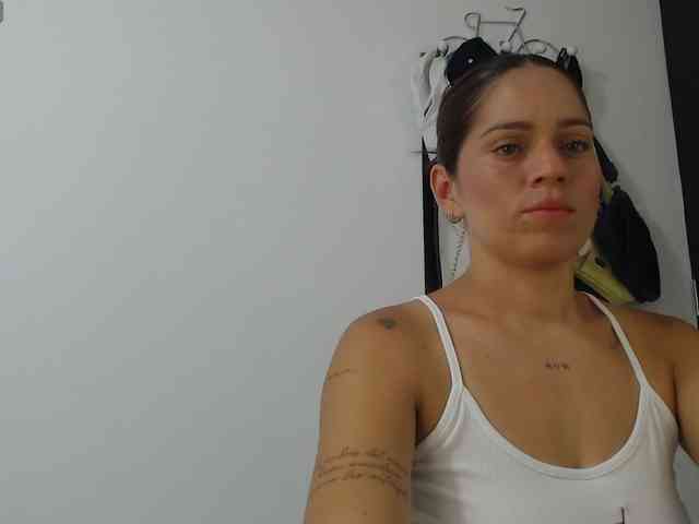 Melanny-gil webcam