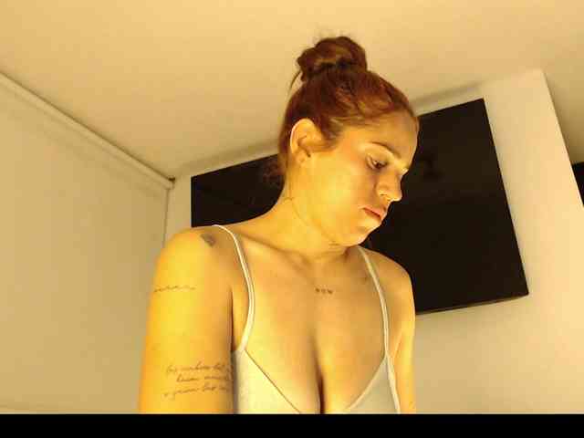 Melanny-gil webcam