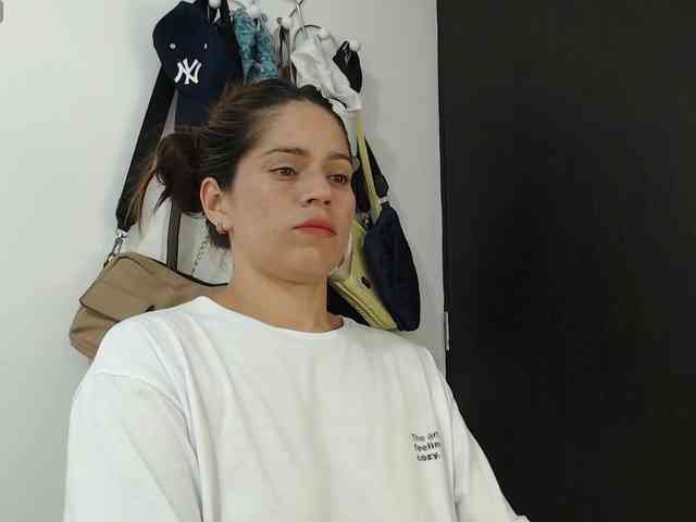 Melanny-gil webcam