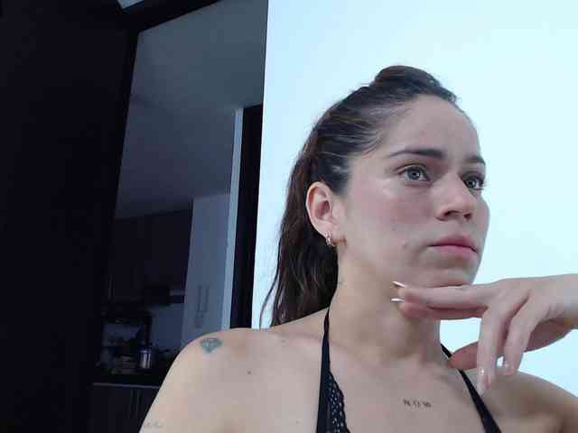 Melanny-gil webcam