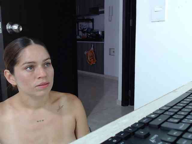 Melanny-gil webcam