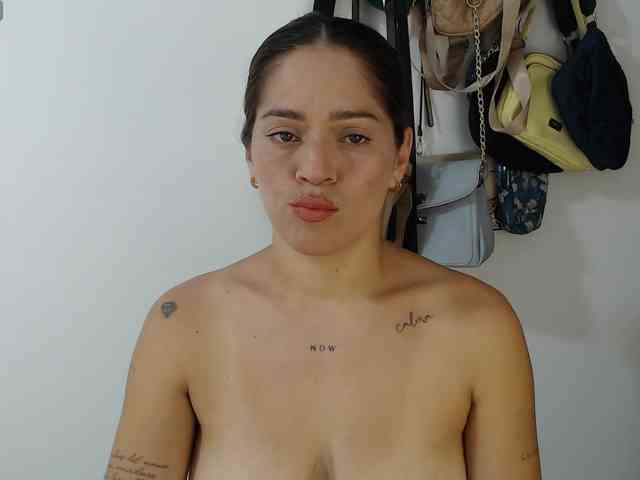 Melanny-gil webcam