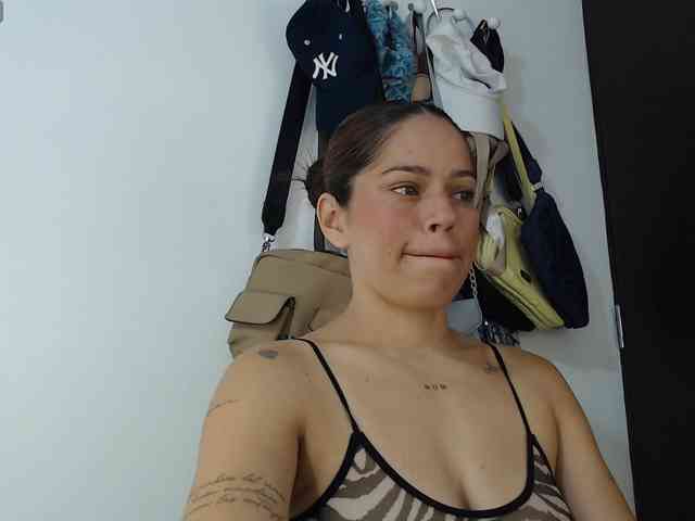 Melanny-gil webcam