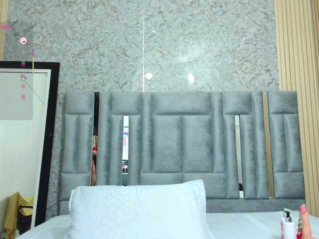 veronicaroose's BongaCams show and profile