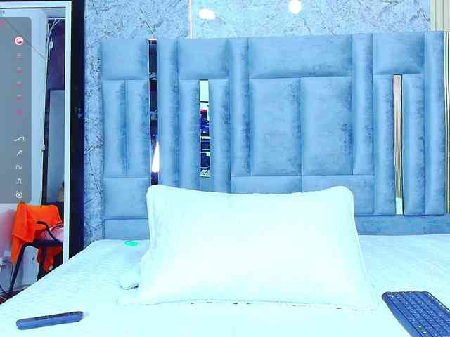 veronicaroose webcam