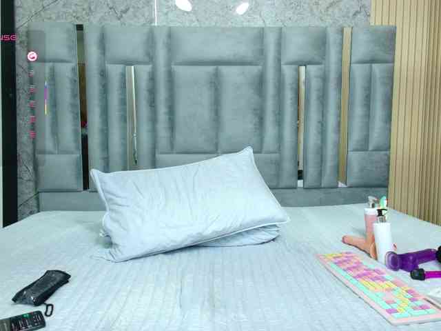 veronicaroose webcam