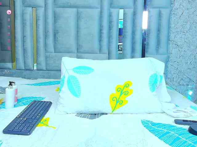 veronicaroose webcam